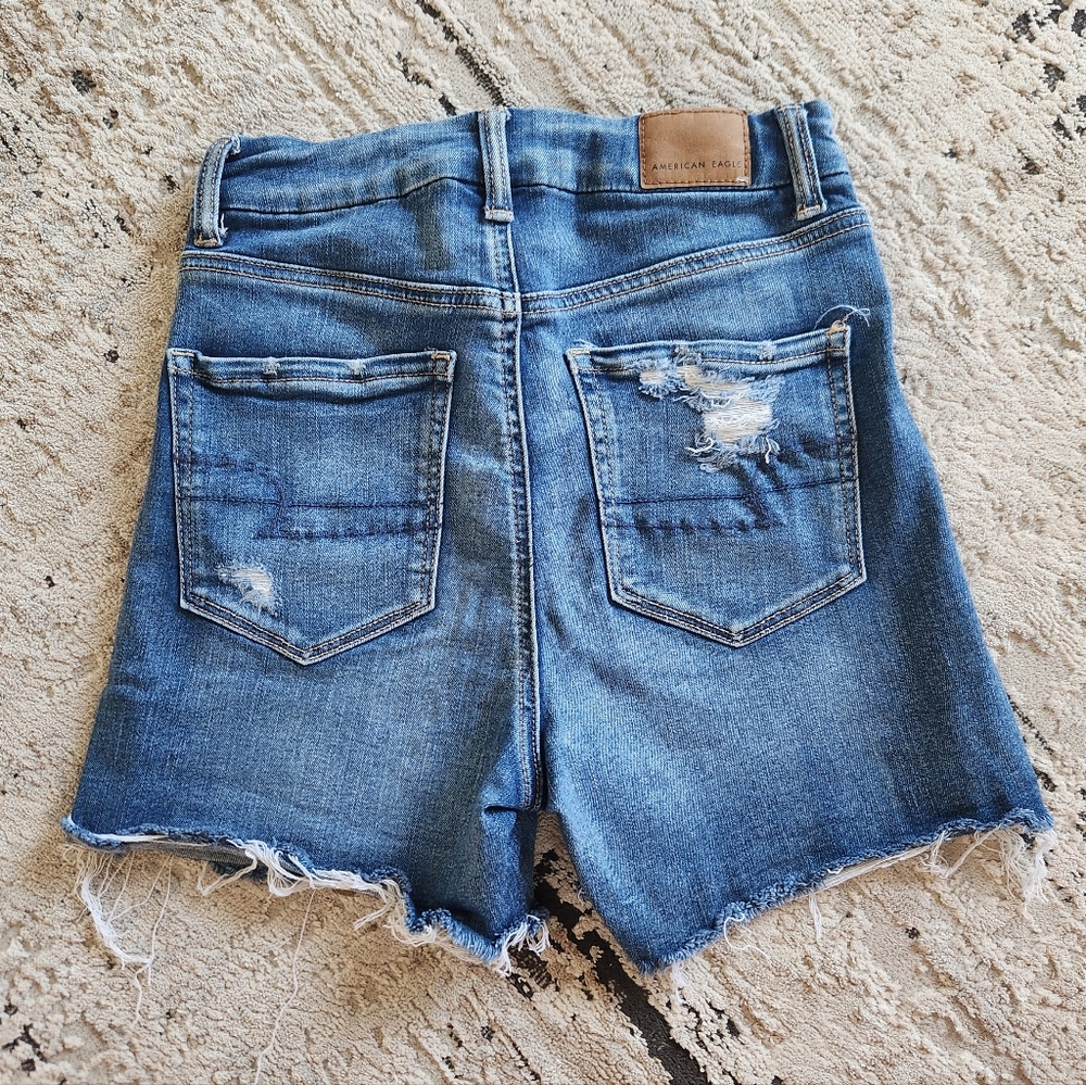 American Eagle Curvy Hi Rise Shortie